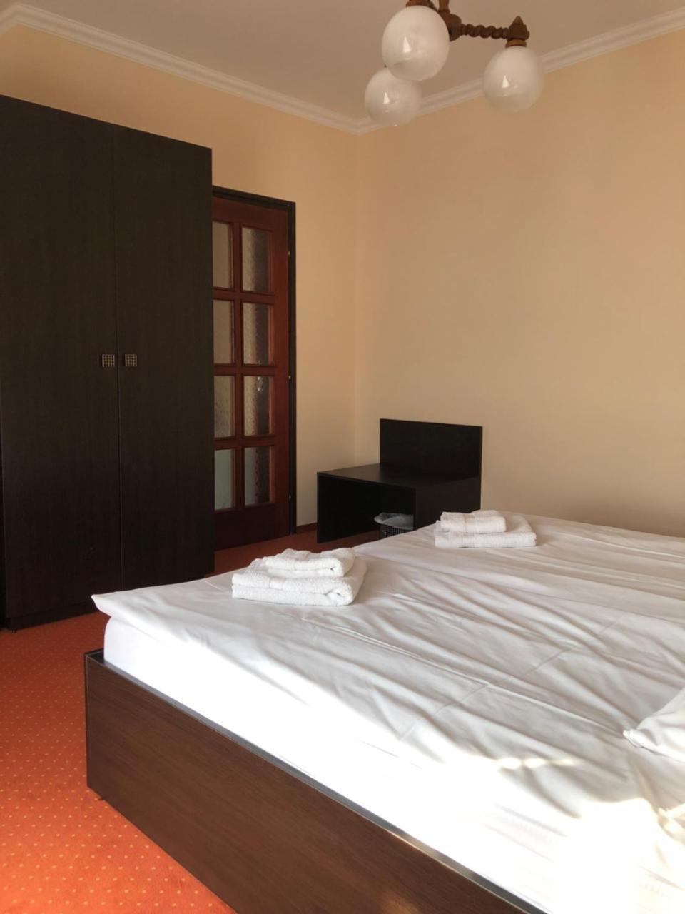 Karikas Hotel Hajdúszoboszló Exteriör bild